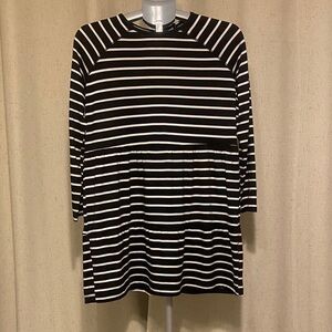 Adorable & Soft Black & White Striped Long Sleeve Tunic/Mini Dress